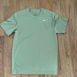 Nike Men's Dri Fit Green Short Sleeve Tee